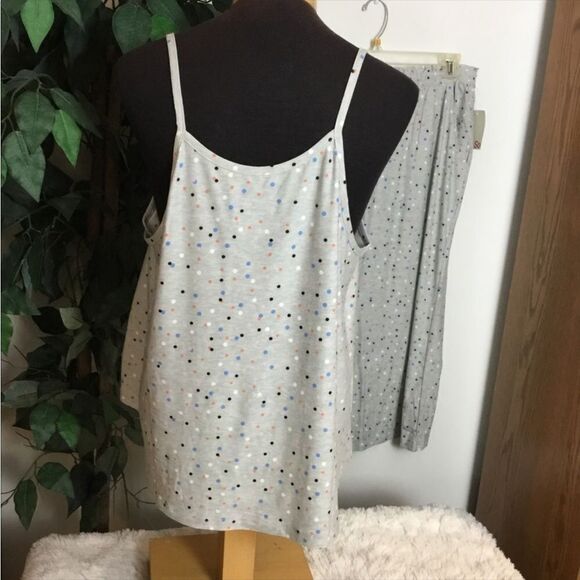SO NWT jrs plus pajama set gray with colorful dots/cami and cropped pants set 2X - Picture 6 of 14